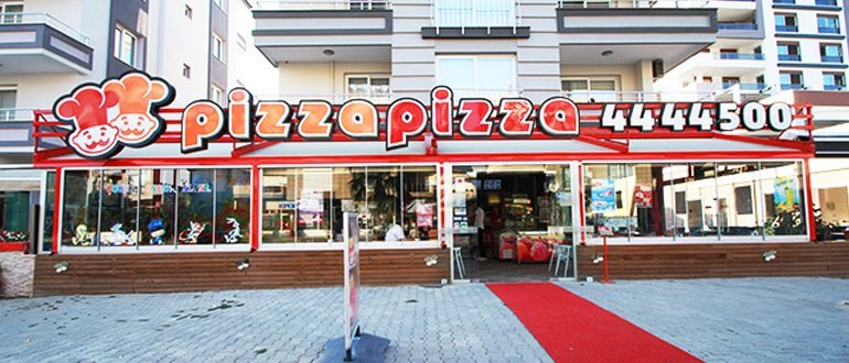 Pizza Pizza çalışma saatleri