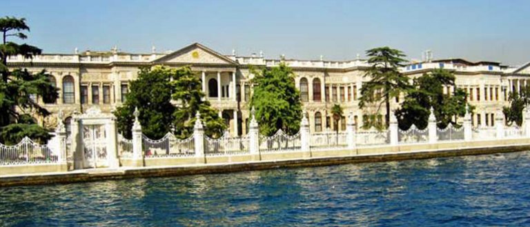 Yıldız Sarayı Ziyaret Saatleri ve Günleri