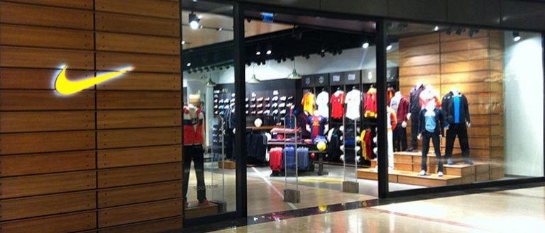 Nike Mağazalarının Çalışma ve Mesai Saatleri